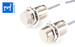 M30長距離電感式接近開關出線式